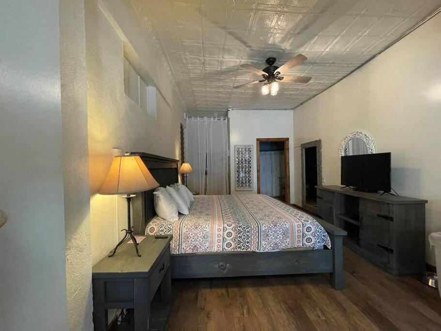 דירות אלפיין Loft 4 - 1 Of 5 Downtown מראה חיצוני תמונה